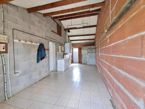 Maison de plain?pied - 2 chambres - terrain 1000m²