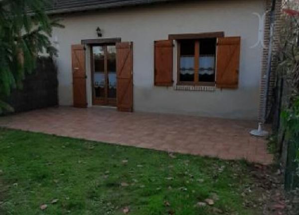 Maison à louer  1 pièce • 42,19 m2 Marcilly-en-Gault