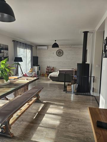 Mornas (84550) Mornas les pins, T5 grand confort avec Jardin clos