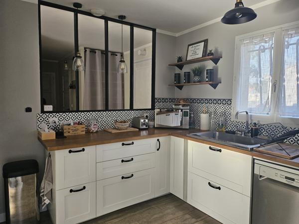 Mornas (84550) Mornas les pins, T5 grand confort avec Jardin clos