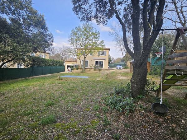 Mornas (84550) Mornas les pins, T5 grand confort avec Jardin clos