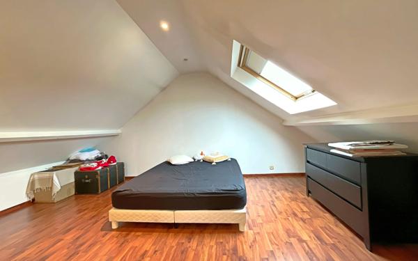 Maison à vendre    6 pièces • 139 m2 Bures-sur-Yvette