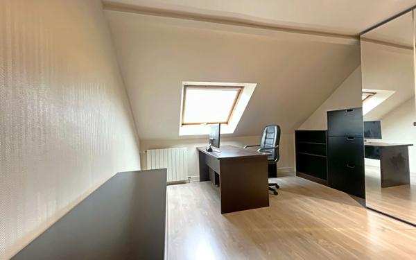 Maison à vendre    6 pièces • 139 m2 Bures-sur-Yvette