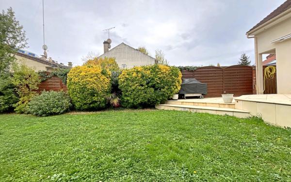 Maison à vendre    6 pièces • 139 m2 Bures-sur-Yvette