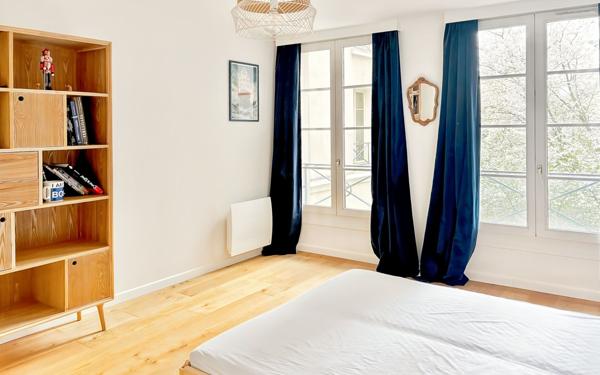 Appartement à vendre    3 pièces • 76,70 m2 Versailles