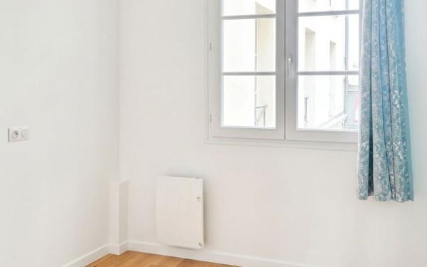 Appartement à vendre    3 pièces • 76,70 m2 Versailles