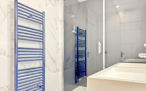 Appartement à vendre    3 pièces • 76,70 m2 Versailles