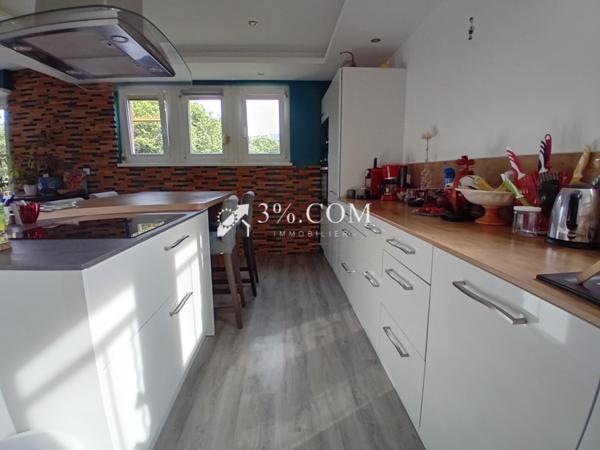 Maison de village 6 pièce(s) 5 chambre(s) 125 m²