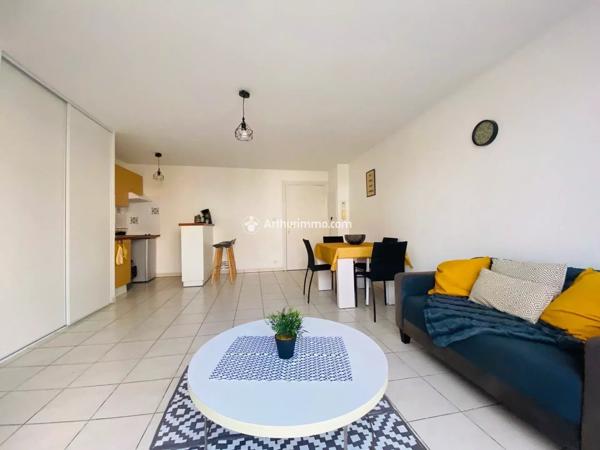 Location Appartement 2 pièces 39 m2 à Millau