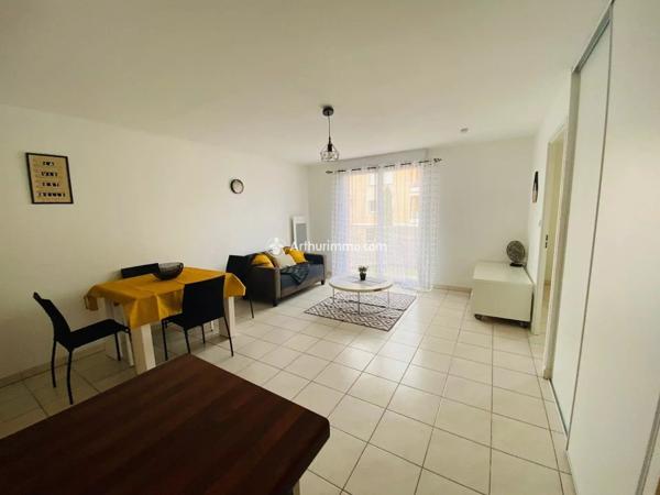Location Appartement 2 pièces 39 m2 à Millau