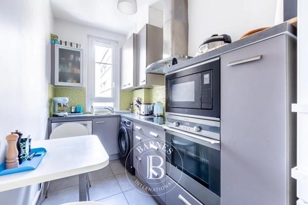 Paris 17ème, Appartement 2 Chambres -  65 m² à vendre
