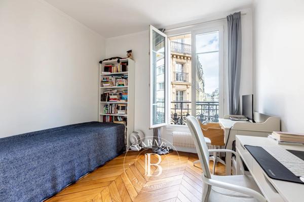 Paris 17ème, Appartement 2 Chambres -  65 m² à vendre