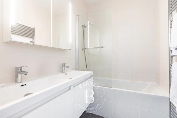 Paris 17ème, Appartement 2 Chambres -  65 m² à vendre