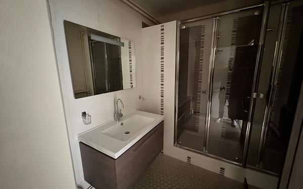 Appartement à louer    3 pièces • 63,70 m2 Épernay