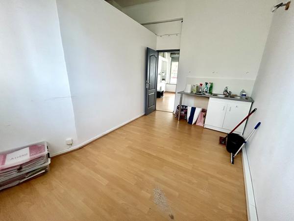 Local commercial 45.18 m²