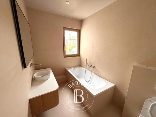 Sèvres, Villa 5 Chambres -  143 m² à vendre