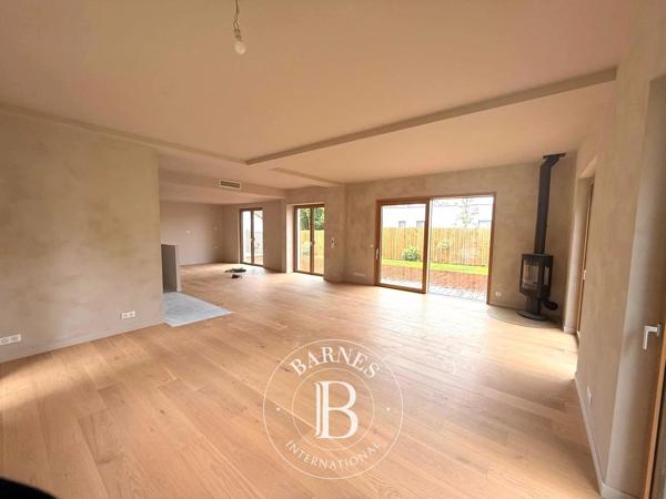 Sèvres, Villa 5 Chambres -  143 m² à vendre
