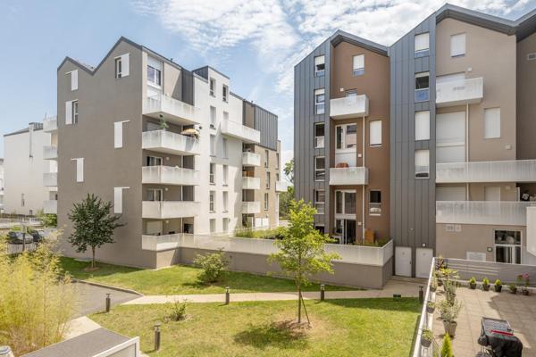T3 – MEUBLE – PARKING – 65M2 – VILLENEUVE-LE-ROI