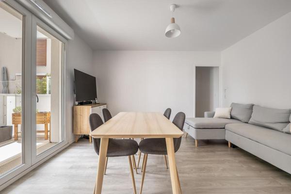 T3 – MEUBLE – PARKING – 65M2 – VILLENEUVE-LE-ROI