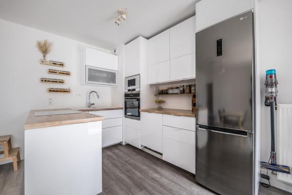 T3 – MEUBLE – PARKING – 65M2 – VILLENEUVE-LE-ROI