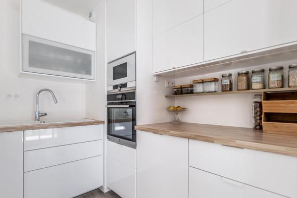 T3 – MEUBLE – PARKING – 65M2 – VILLENEUVE-LE-ROI