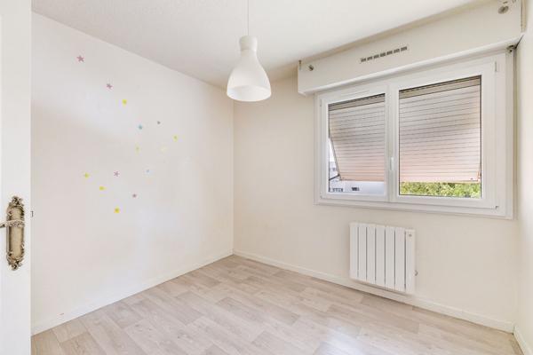 Appartement Gradignan 5 pièce(s) 107 m2