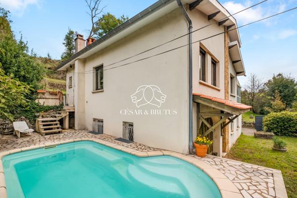 MAISON VIENNE – PROCHE CENTRE-VILLE-214m²-PARCELLE 1700m²