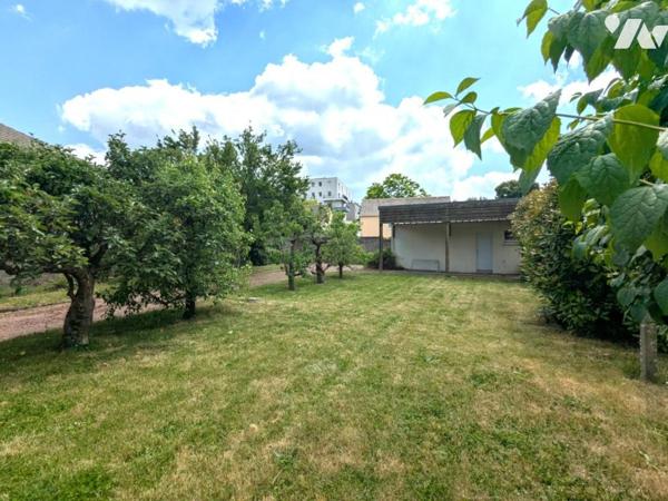 TERRAIN CONSTRUCTIBLE A VENDRE NANTES LA BEAUJOIRE