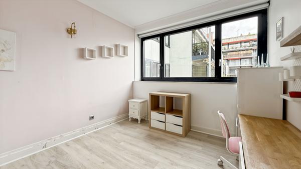 Appartement Boulogne Billancourt 4 pièce(s) 86.53 m2 - Meublé