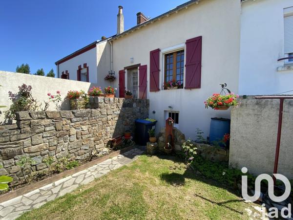 Maison traditionnelle 5 pièces de 83 m² à Saint-Nazaire (44600)