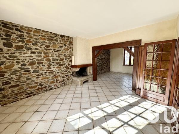 Maison traditionnelle 5 pièces de 83 m² à Saint-Nazaire (44600)