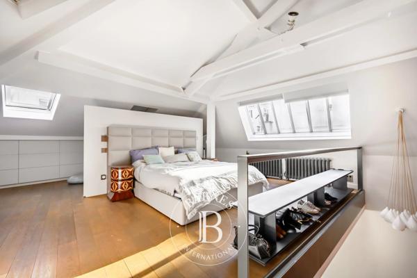 Paris 2ème, Appartement 2 Chambres -  106 m² à vendre