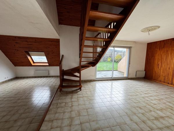 Maison 4 chambres avec jardin clos et garage