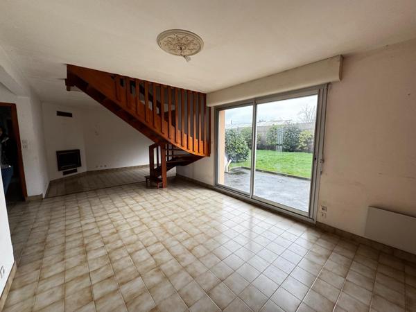 Maison 4 chambres avec jardin clos et garage