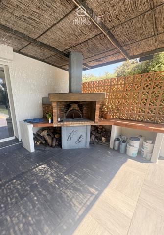 Villa
                                                                                                                                                                                                                                                                                                                        5 pièce(s)                                                                                                                                                                                                          4 chambre(s)                                                                                                                                                                                                          130  m²