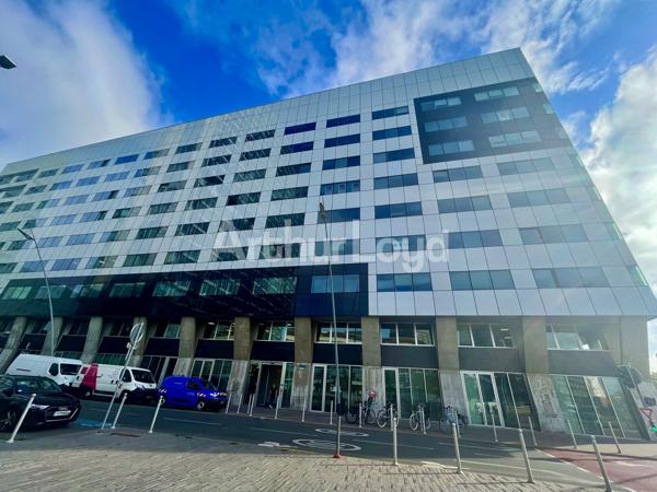 À louer : Bureaux premium au pied de la Gare Lille-Europe - Accessibilité & visibilité exceptionnelles