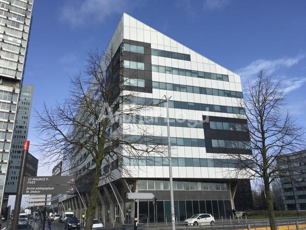 À louer : Bureaux premium au pied de la Gare Lille-Europe - Accessibilité & visibilité exceptionnelles