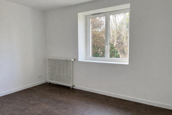 Maison 5 pièces à louer Châtellerault - 86100 / Réf: 666
