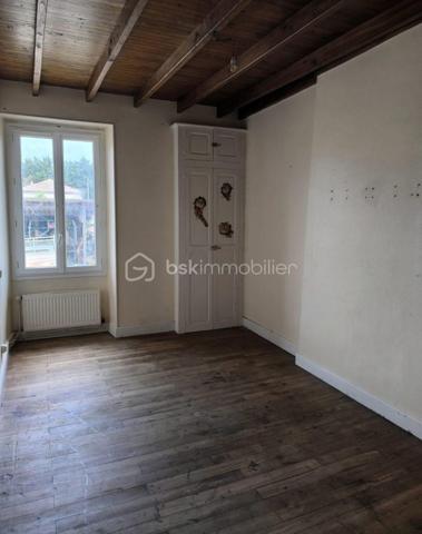 Maison en pierre de 132 m²