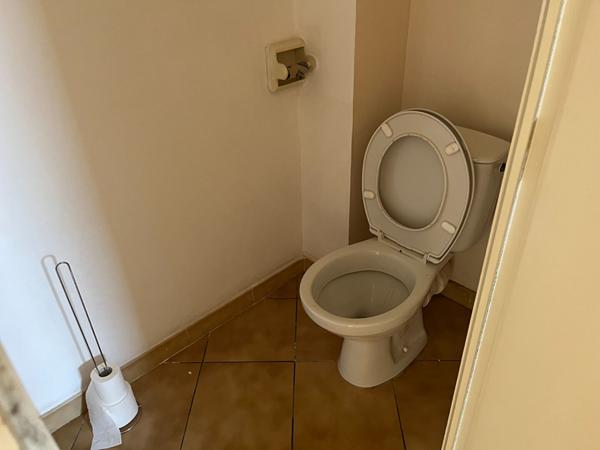 Appartement 2 Chambres au calme avec Terrasse ET Garage - PROCHE REMPARTS