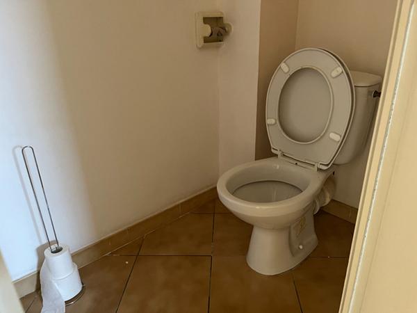 Appartement 2 Chambres au calme avec Terrasse ET Garage - PROCHE REMPARTS