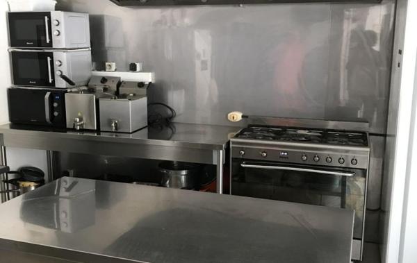 Vente Local commercial Les mages