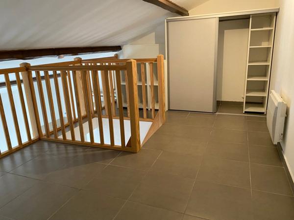 APPARTEMENT DE TYPE STUDIO