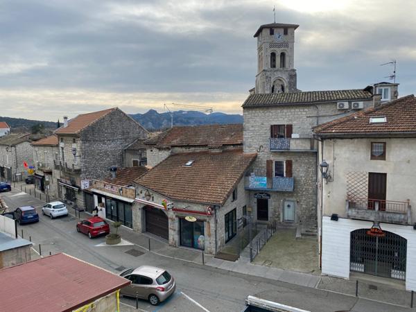 APPARTEMENT DE TYPE STUDIO