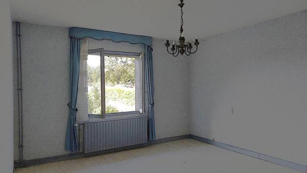 Maison Ambievillers jardin dépendance