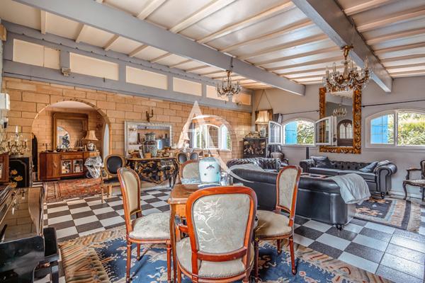 BEAU ET VASTE PAVILLON DE 190 m2