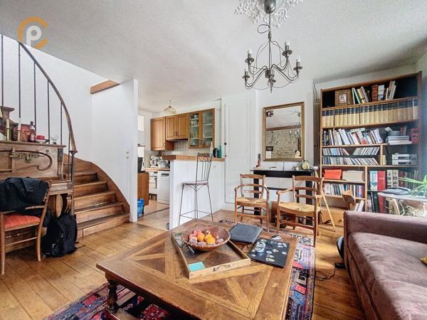 Vente Maison101 m² - 6 Pièces - Ivry sur seine (94200)