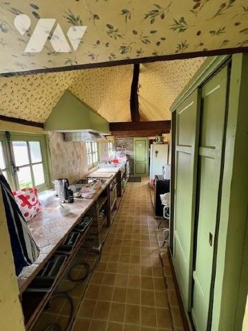 MARCONNELLE, Longère - Belle longère à rafraichir bâtie sur 3166m2 bordée par la Canche.
Cette...