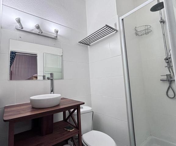 Appartement à louer 2 pièces BORDEAUX (33)