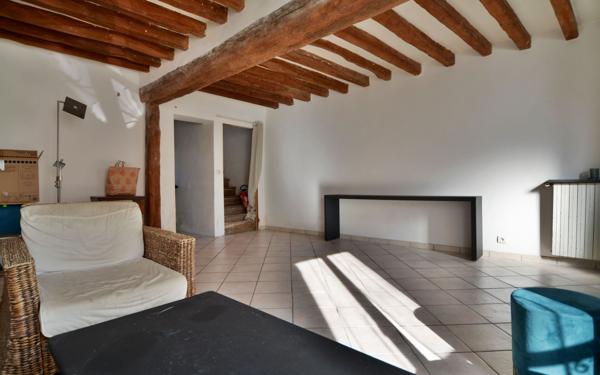 Maison à vendre    3 pièces •  Condé-Sainte-Libiaire